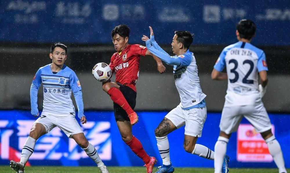 开云App-加时末段中超焦点战，多伦多猛龙伤情更新，质疑声仍在，高层口径保持一致的简单介绍